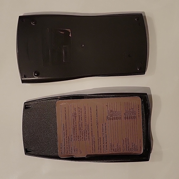 TEXAS INTRUMENTS BA II PLUS ADVANCED BUSINESS ANALYST CALCULATOR + USER MANUAL - Picture 3 of 6